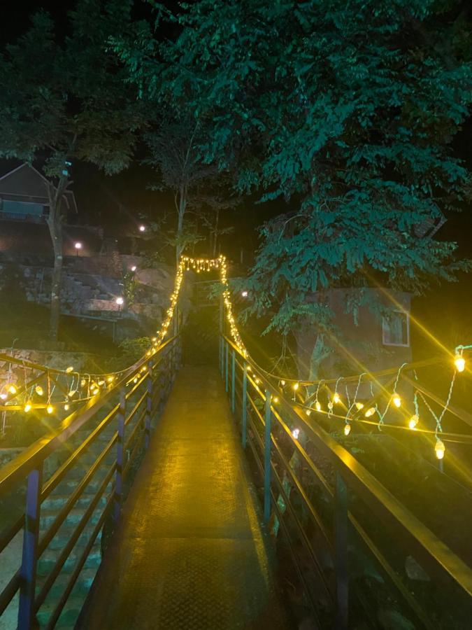 Casa Lucio Resorts Mannarakkat エクステリア 写真